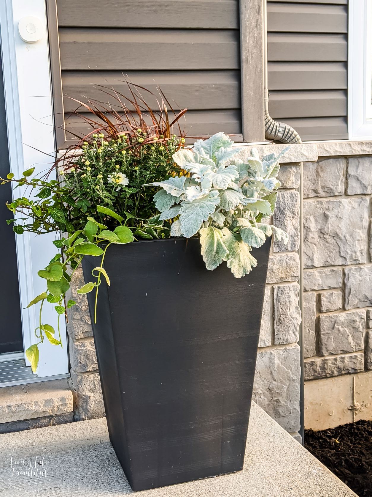 simple fall planters