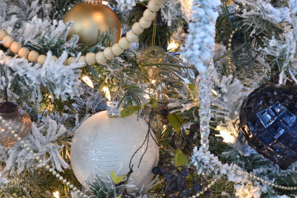 christmas tree decorating tips