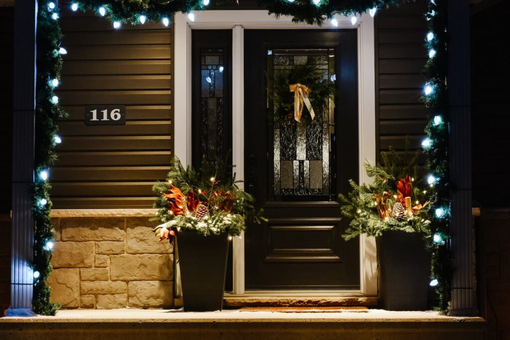 small porch christmas decorating ideas