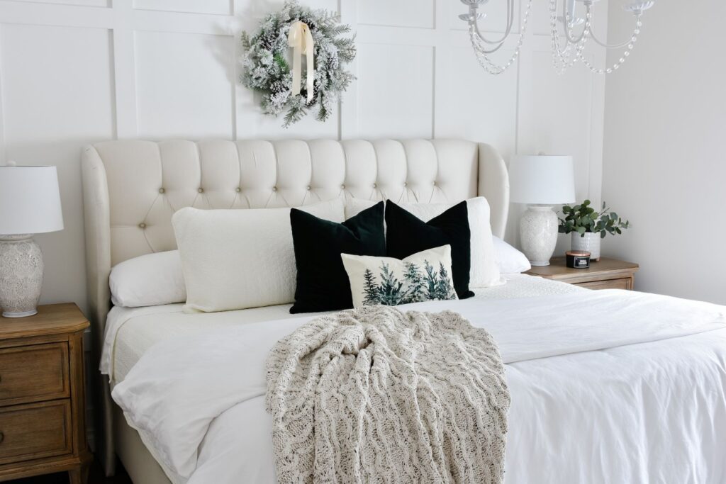 How to Prepare Your Guest Room for the Christmas - Living Life Beautiful