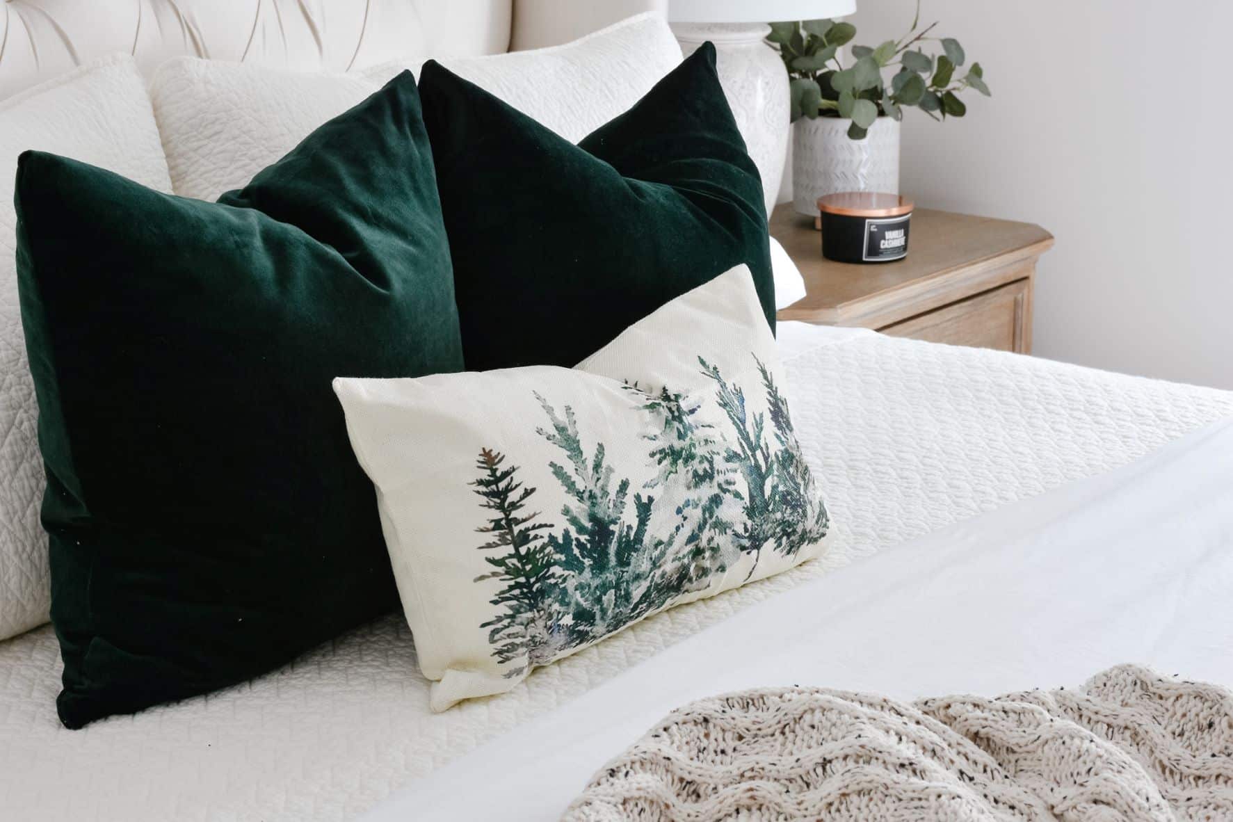 6 Easy Ways to Prep Your Guest Room for the Holidays — MOOD