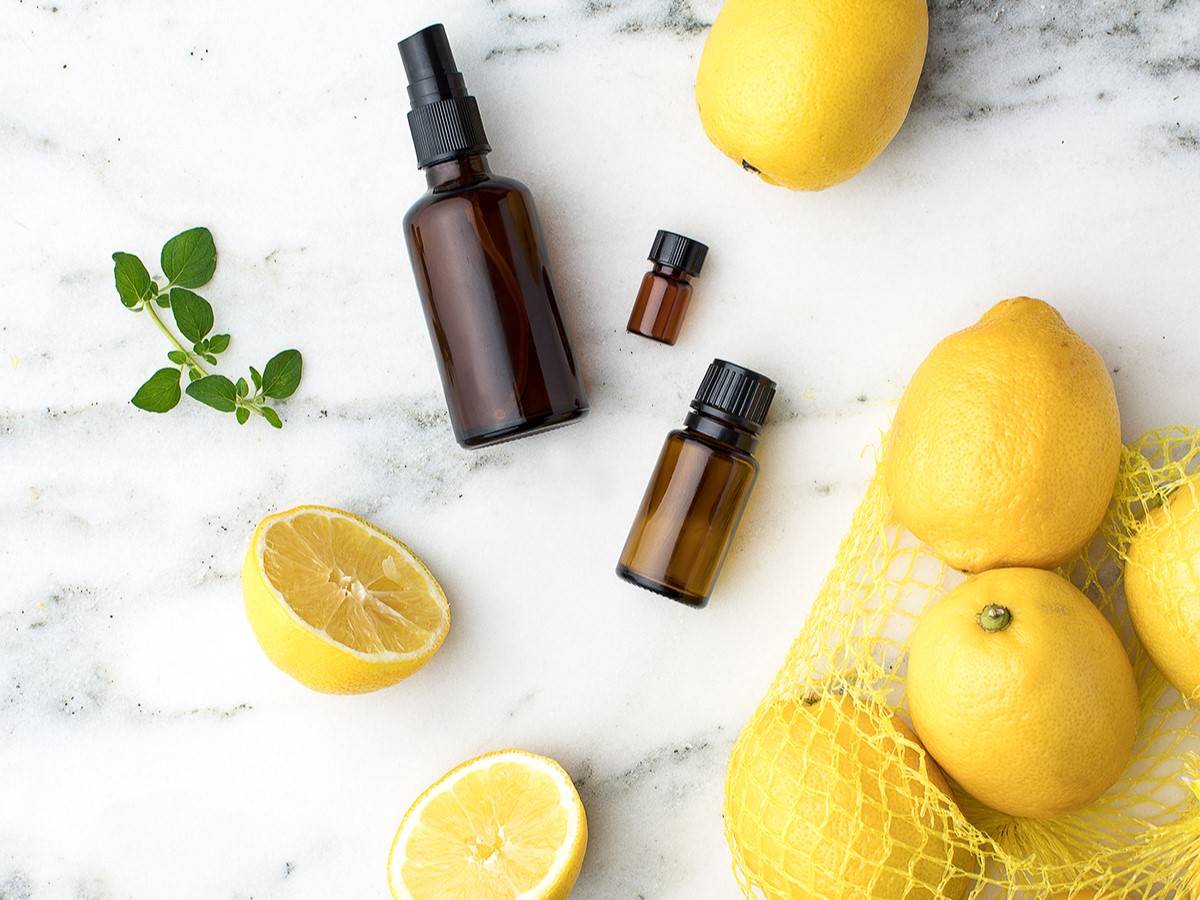 Amazing Benefits of Lemon Essential Oils