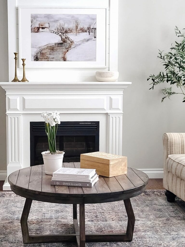 round coffee table styling