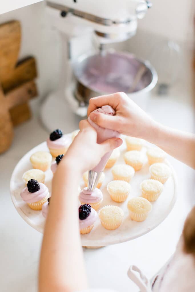 kitchen utensils for baking