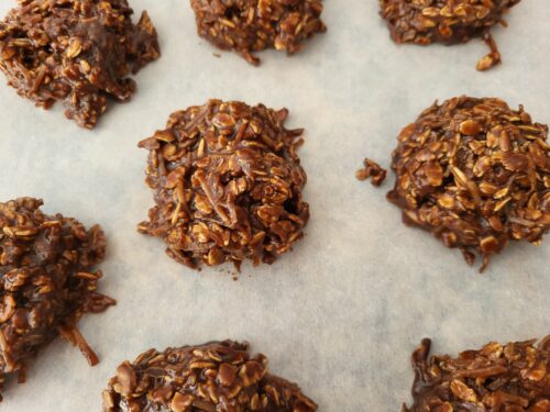 Chocolate Frogs: A No-Bake Coconut Oatmeal Cookie Recipe - Living Life ...