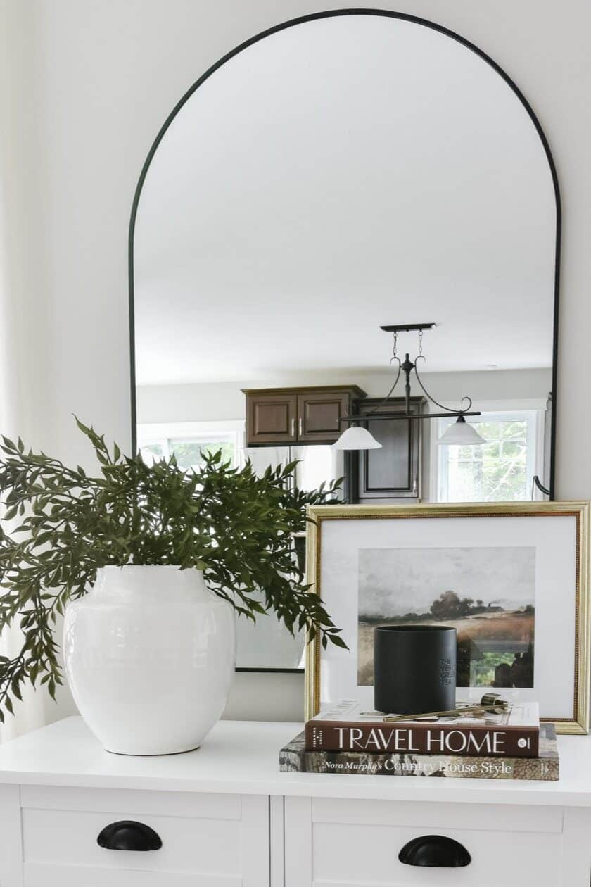 vases in entryway