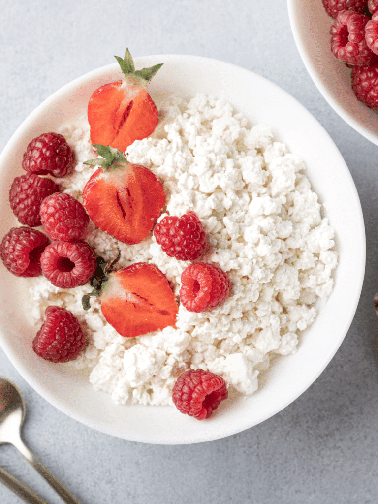 cottage cheese and fruit